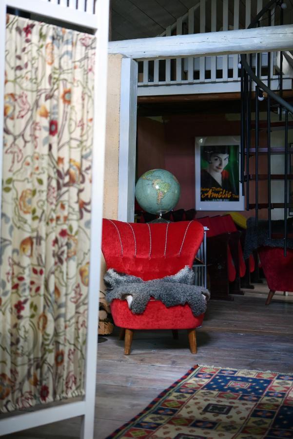 Henneviken Bnb Ed Bagian luar foto