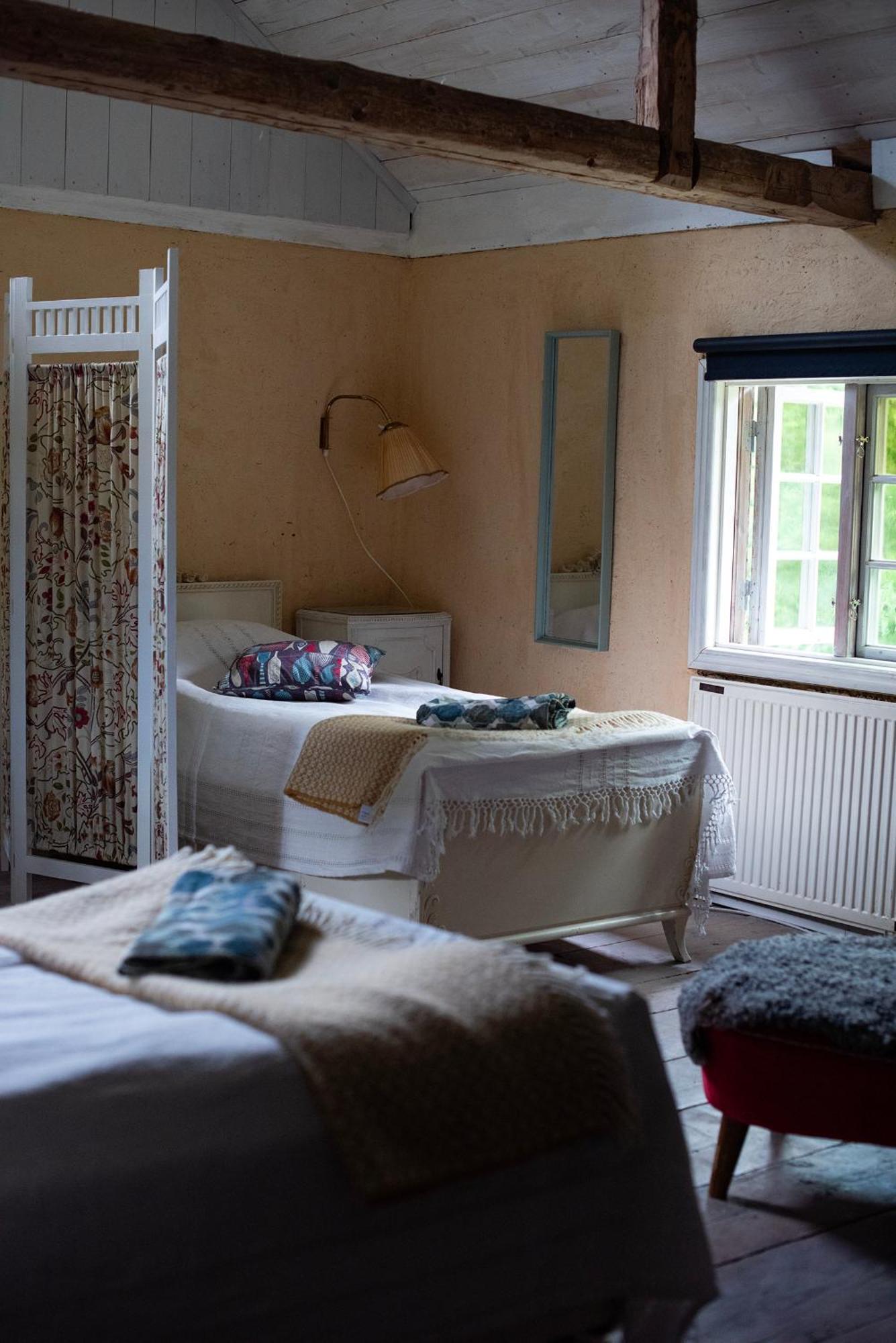 Henneviken Bnb Ed Bagian luar foto